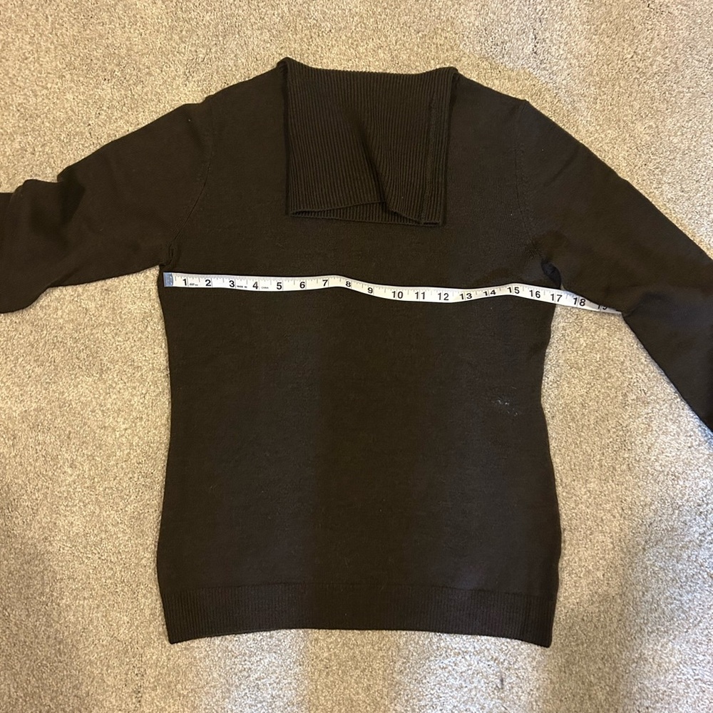 Classic merino wool brown turtleneck size small - Picture 5 of 5